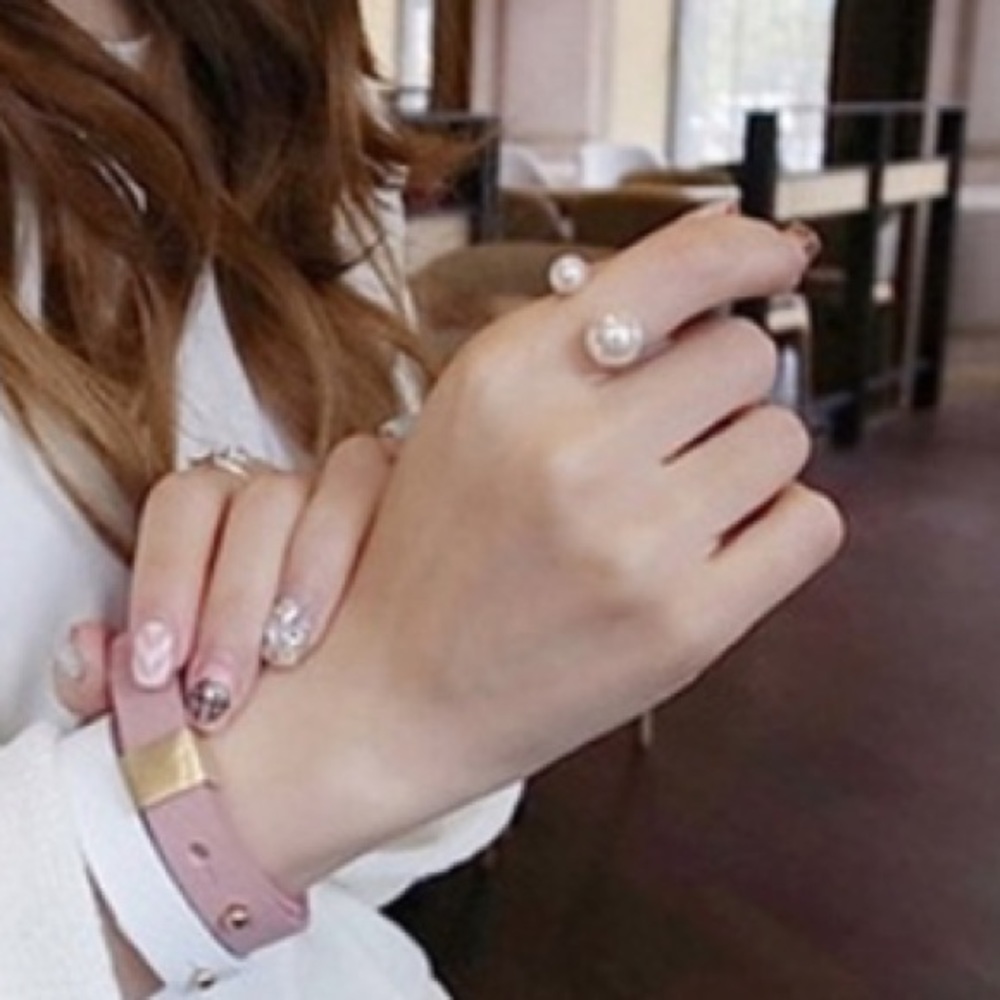 Pearl adjustable Ring - Picture 3 of 4